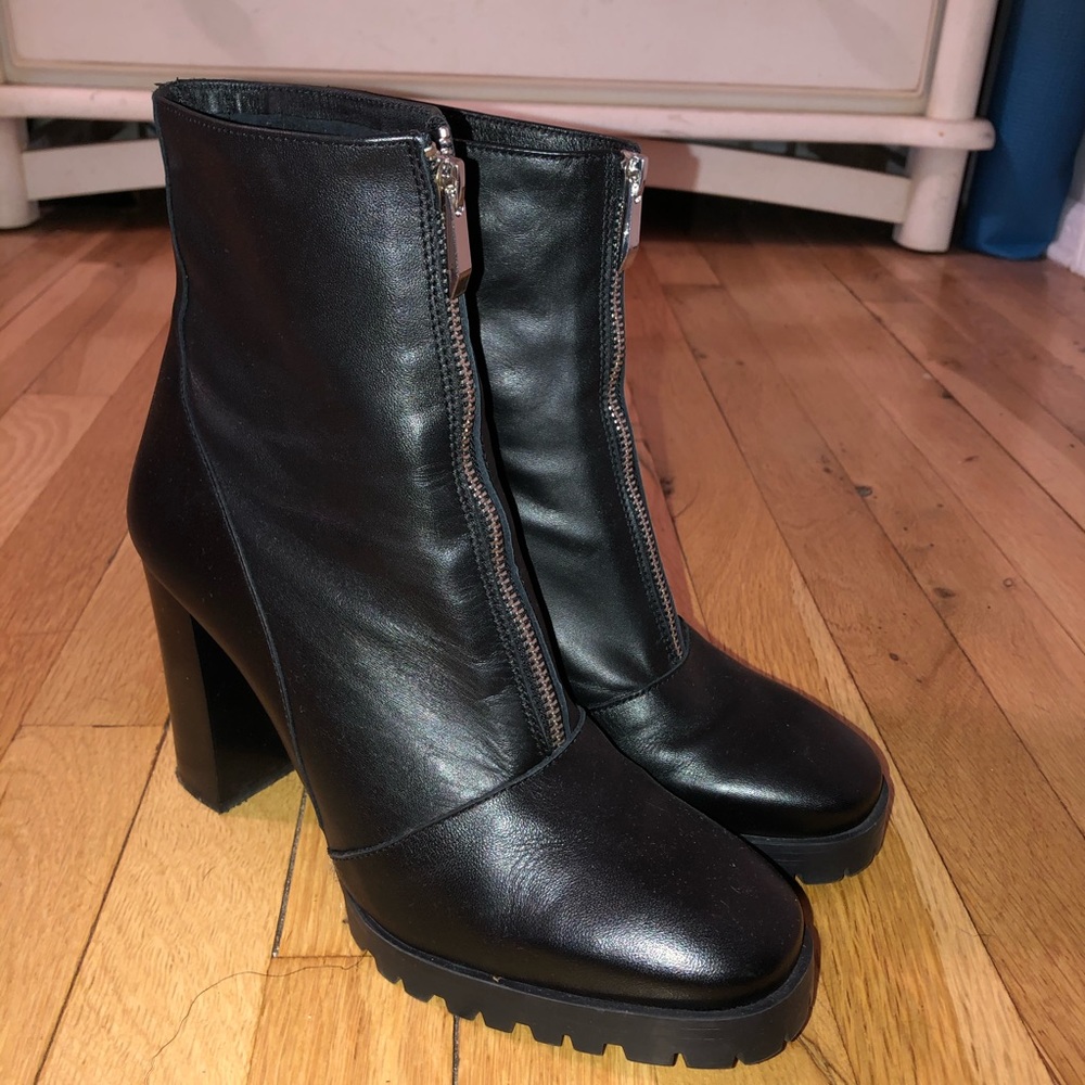 ZARA🖤 Boots